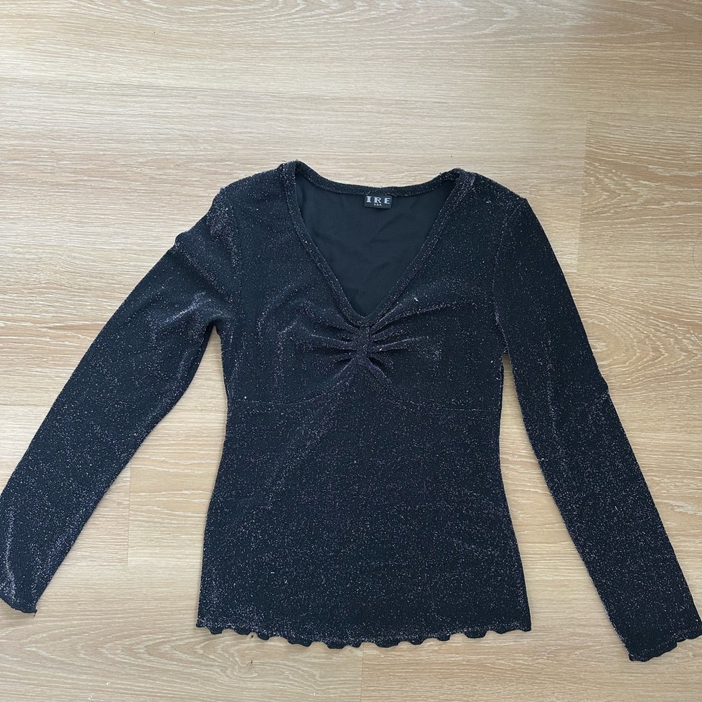 Elegant Black Long Sleeve Top